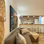 Markethome Neptuno Front 1bdr Apartman *